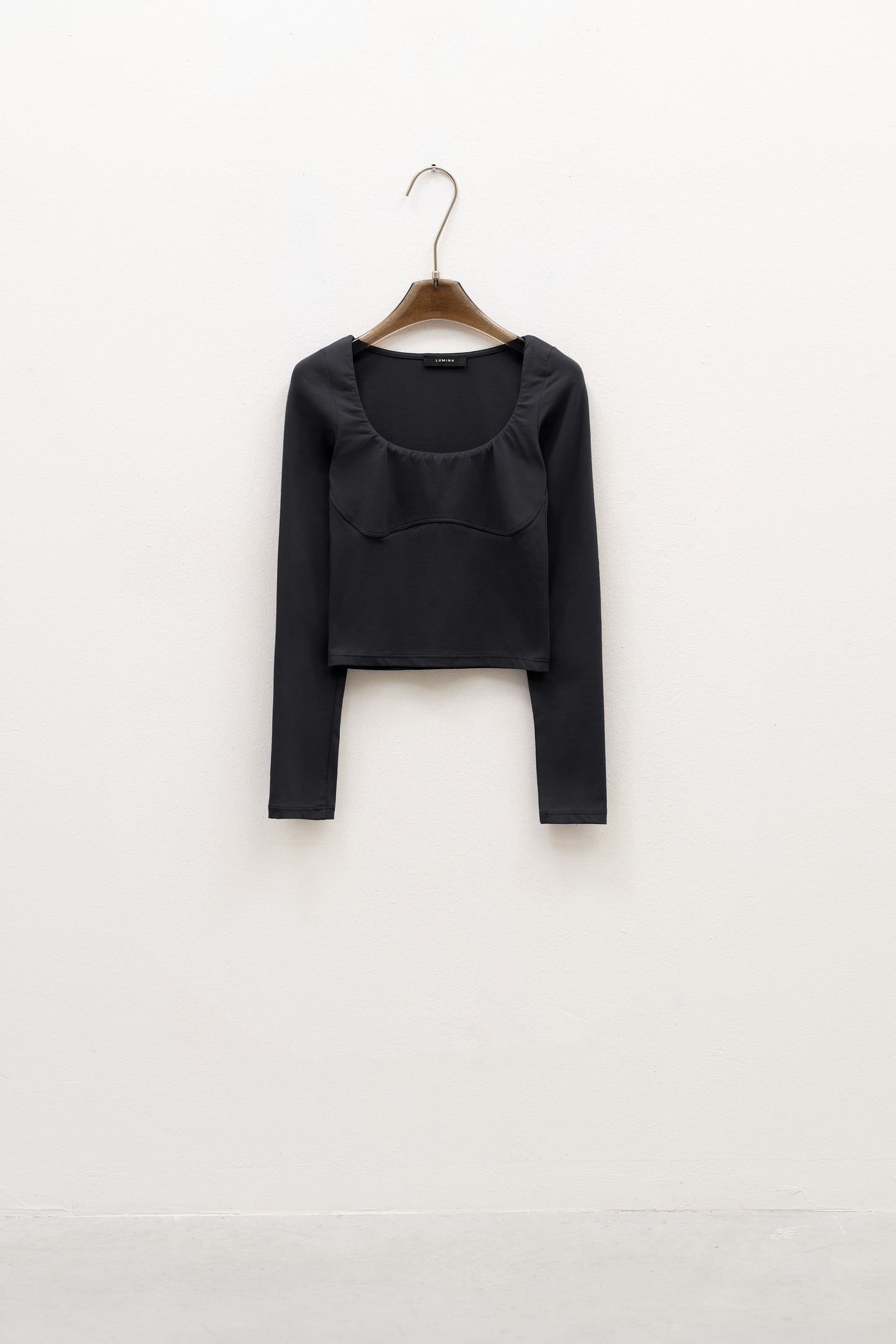 Top maniche lunghe nero